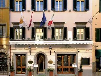 Relais Dei Fiori Dimora D'Epoca Bed & Breakfast Pisa