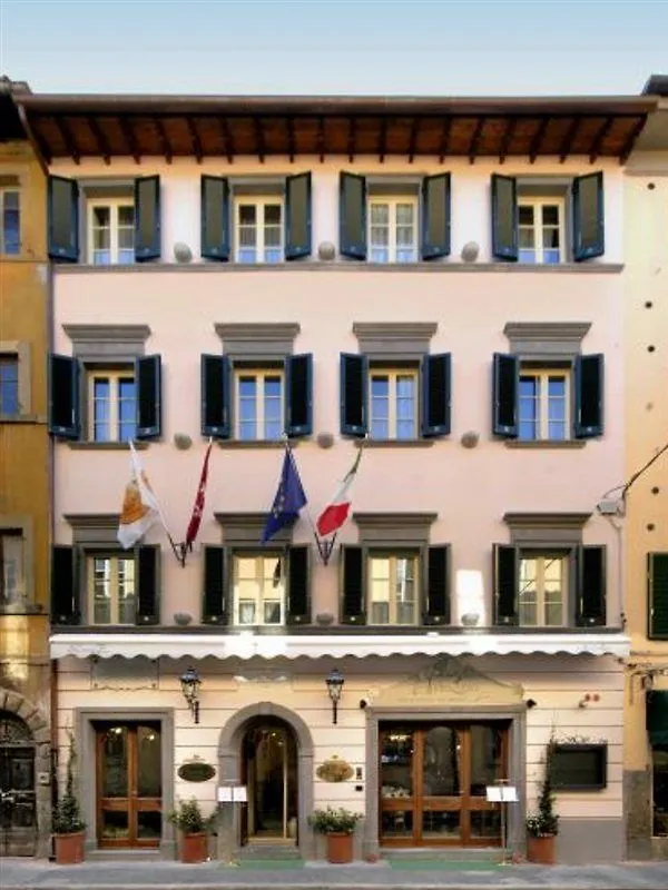 Relais Dei Fiori Dimora D'Epoca Bed & Breakfast Pisa