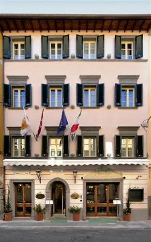 Relais Dei Fiori Dimora D'Epoca Bed & Breakfast Pisa Italy